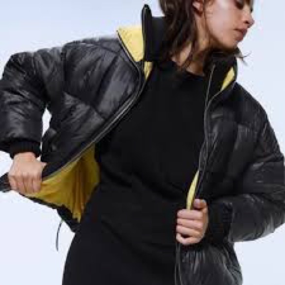 Zara Women's Black and Yellow Jacket🌻 - Picture 1 of 10